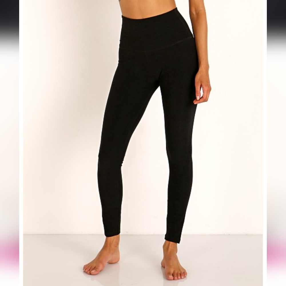 Beyond Yoga Take Me Higher Legging